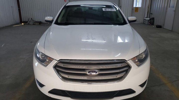 Ford TAURUS  2015