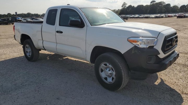 Toyota TACOMA  2020