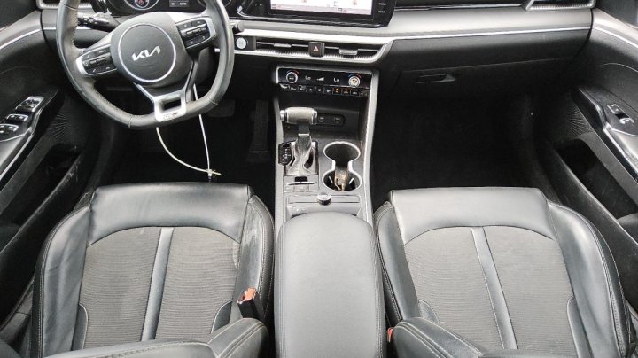 KIA K5  2022