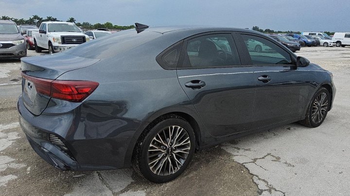 KIA FORTE  2022