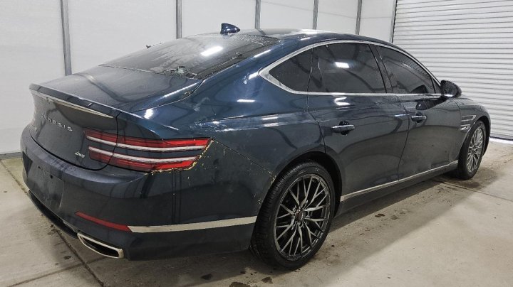 Genesis G80  2024