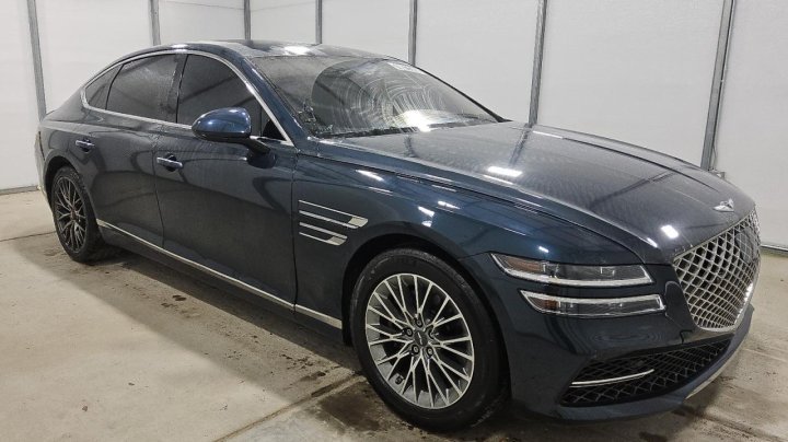 Genesis G80  2024