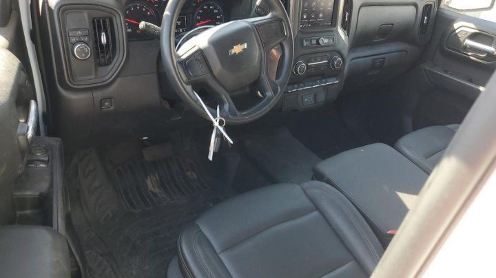 Chevrolet Silverado  2023