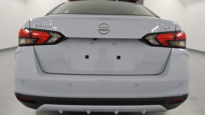 Nissan Versa  2024
