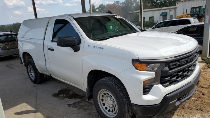 Chevrolet Silverado  2023