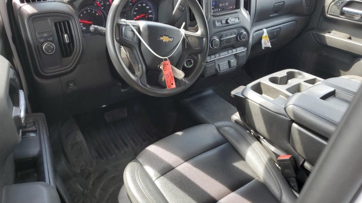 Chevrolet Silverado  2023