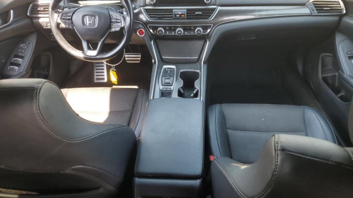 Honda Accord  2021