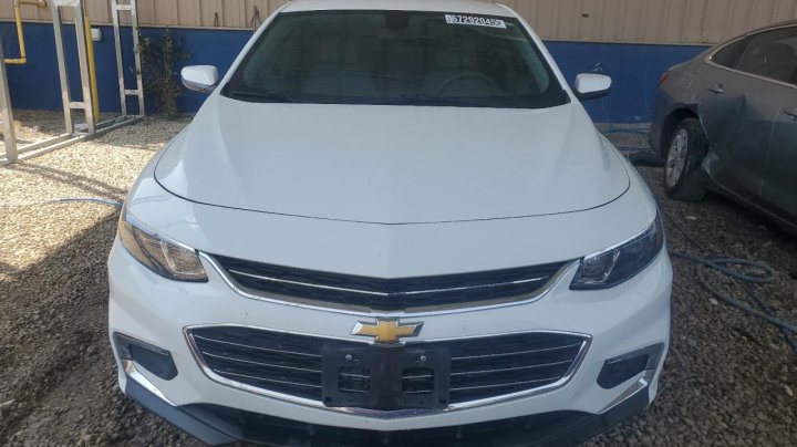 Chevrolet Malibu  2017