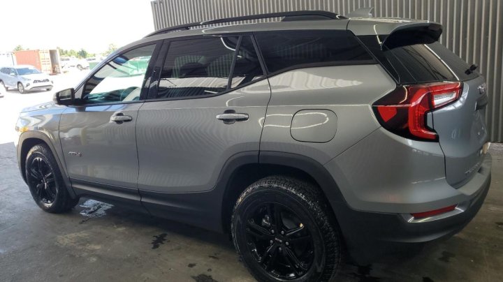 GMC TERRAIN  2023