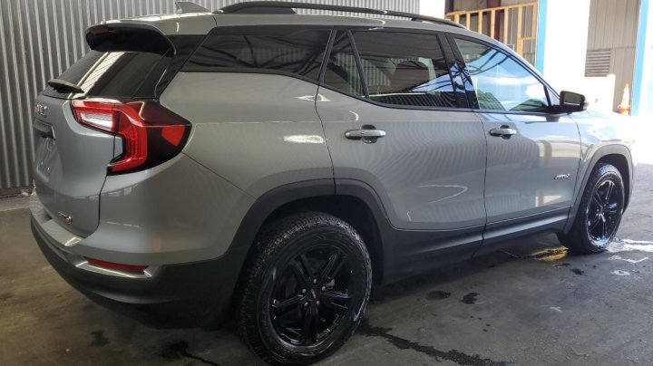 GMC TERRAIN  2023