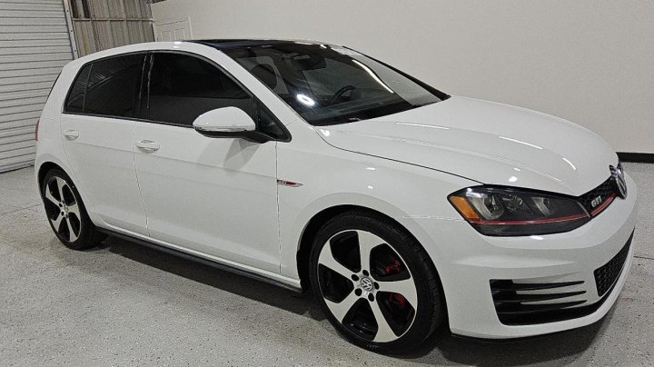 Volkswagen GTI  2015