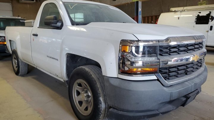 Chevrolet Silverado  2018