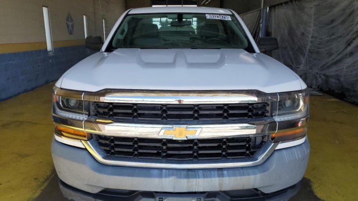 Chevrolet Silverado  2018