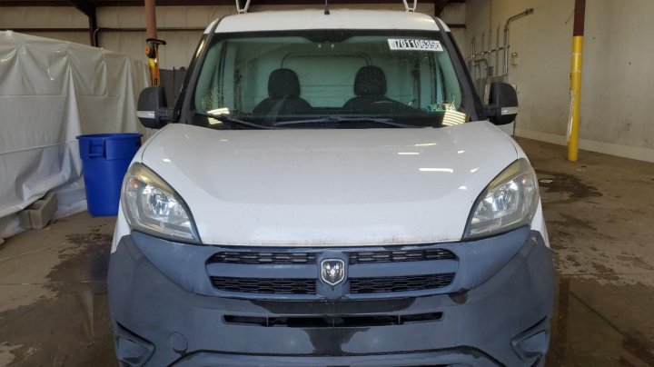 RAM PROMASTER CITY  2015