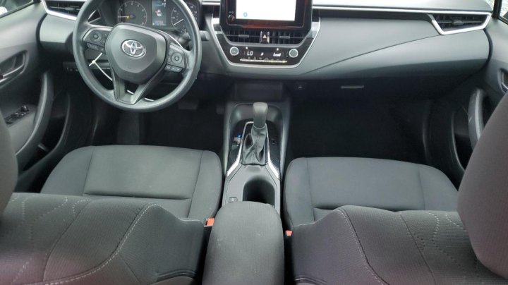 Toyota Corolla  2024