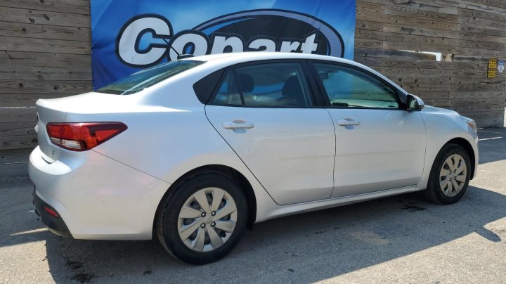 KIA RIO  2020