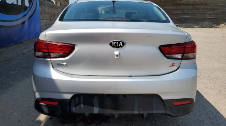 KIA RIO  2020