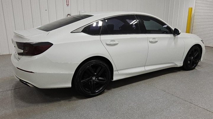 Honda Accord  2019