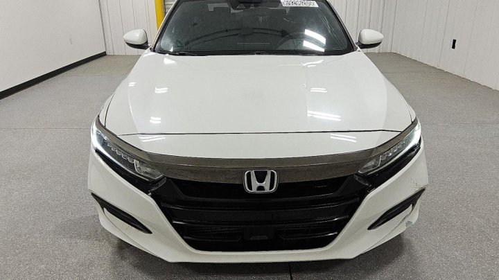 Honda Accord  2019