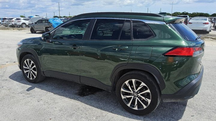 Toyota COROLLA CROSS  2023