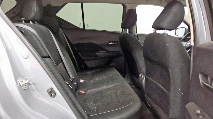Nissan Kicks  2024