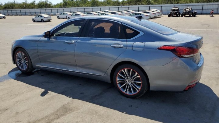 Hyundai Genesis  2015