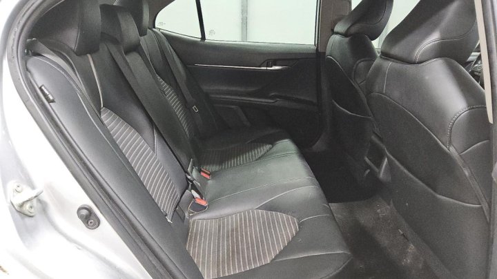 Toyota Camry  2020