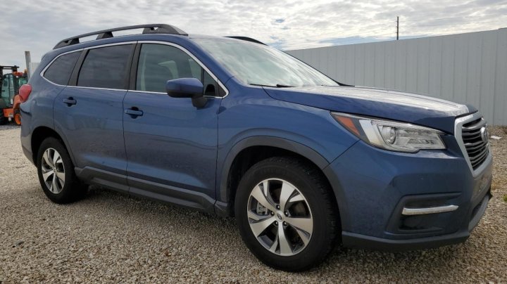 Subaru Ascent  2022