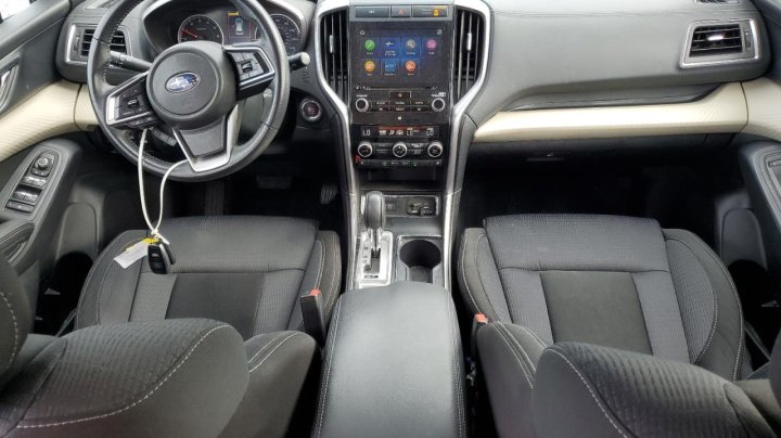 Subaru Ascent  2022