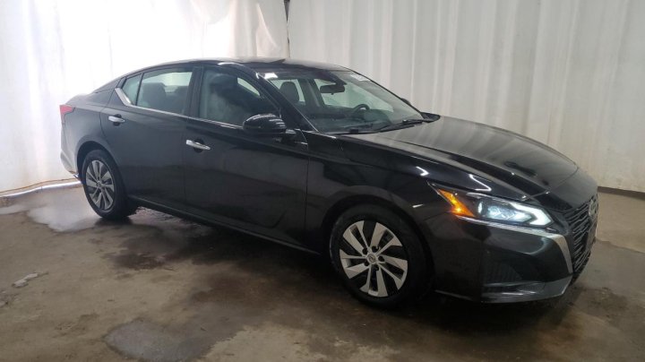 Nissan Altima S 2023