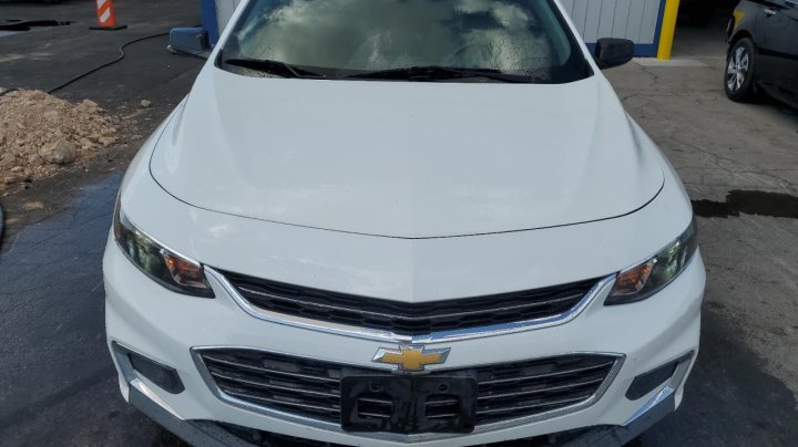 Chevrolet Malibu LS 2018