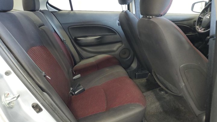 Mitsubishi Mirage G4 SE 2020