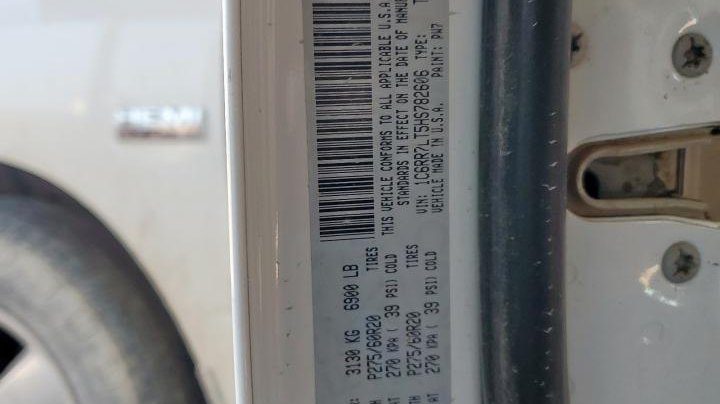 RAM 1500 SLT 2017