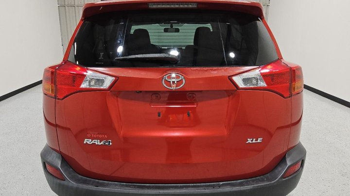 Toyota RAV4 XLE 2015