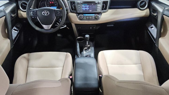 Toyota RAV4 XLE 2015