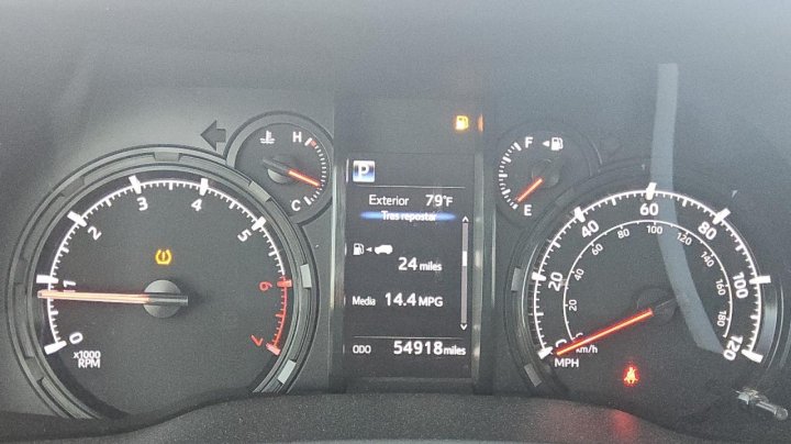 Toyota 4runner SR5 2023