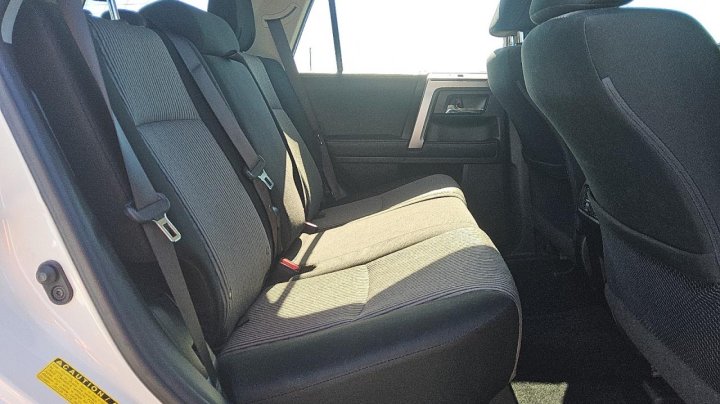 Toyota 4runner SR5 2023