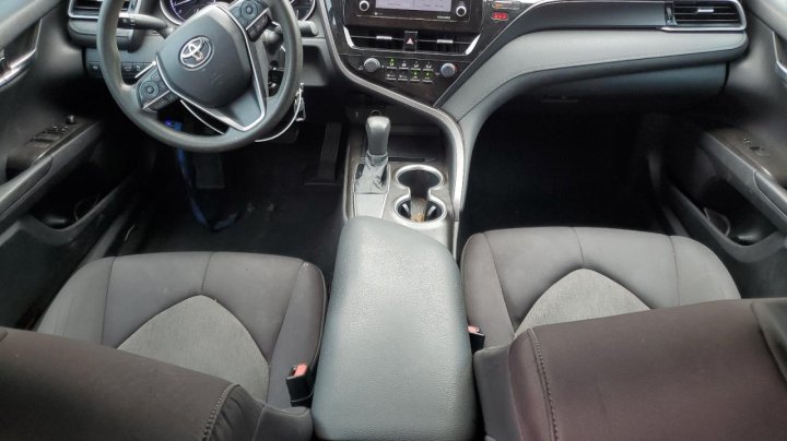 Toyota Camry LE 2021