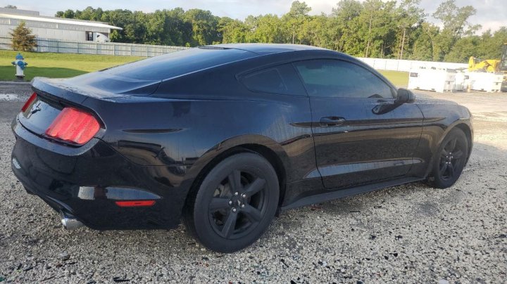 Ford MUSTANG  2016