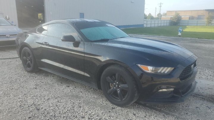 Ford MUSTANG  2016