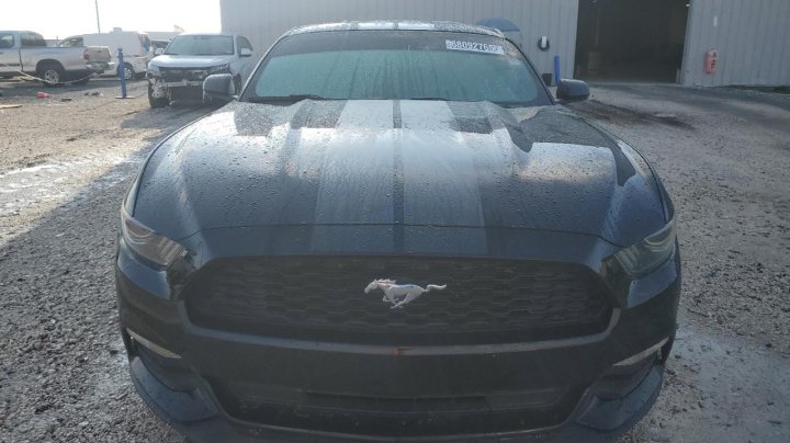 Ford MUSTANG  2016