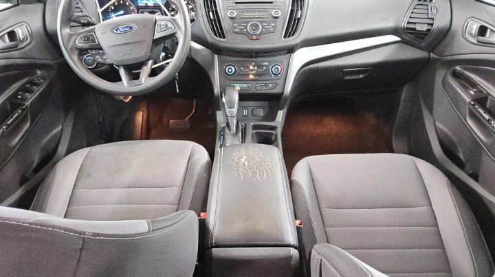 Ford Escape S 2017