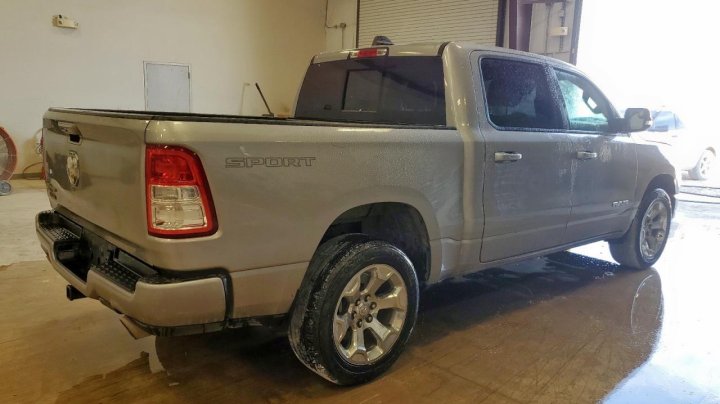 RAM 1500 BIG HORN/LONE STAR 2020