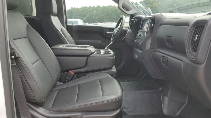 Chevrolet Silverado C1500 2023