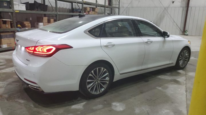 Hyundai Genesis 3.8L 2016