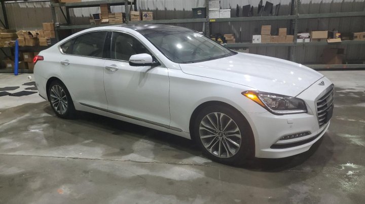 Hyundai Genesis 3.8L 2016