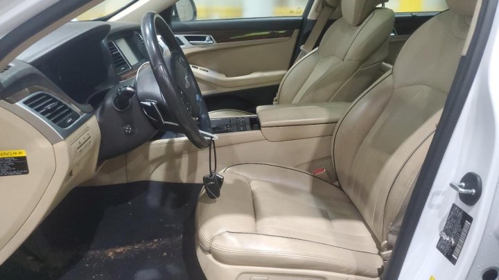 Hyundai Genesis 3.8L 2016