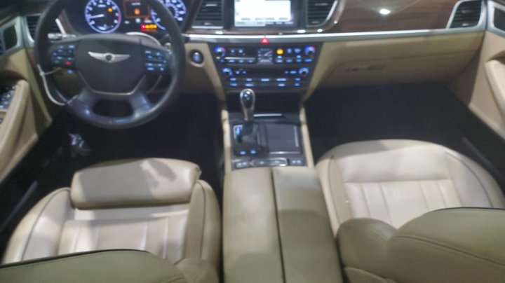 Hyundai Genesis 3.8L 2016