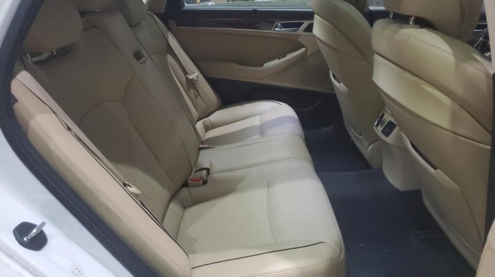 Hyundai Genesis 3.8L 2016