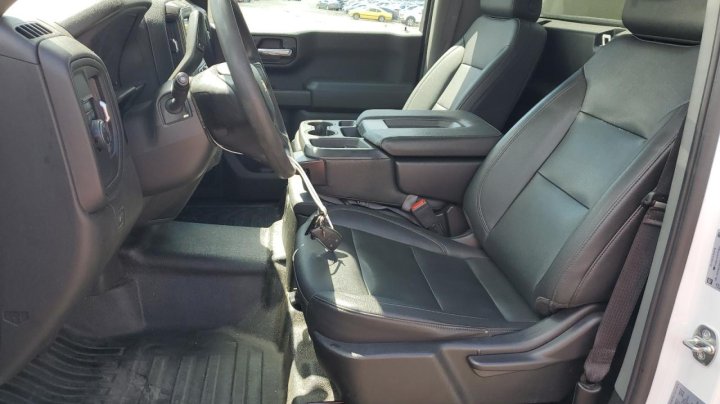 Chevrolet Silverado C1500 2023
